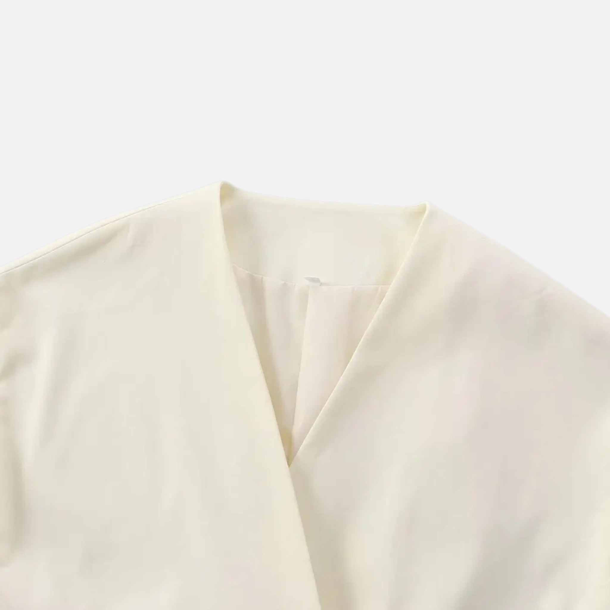 Fiventa | Women’s V-Neck Suit Set with Straight-Leg Trousers