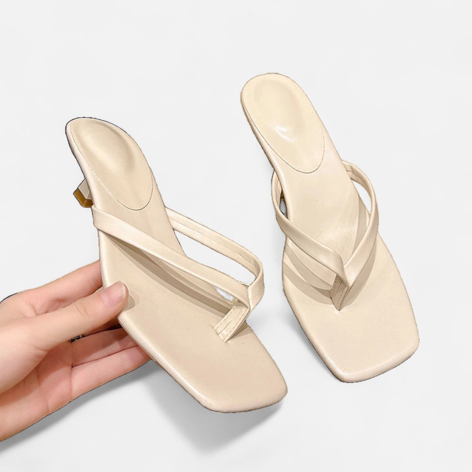 Fiventa | Women’s Street Style Slippers in Sculpted Ivory