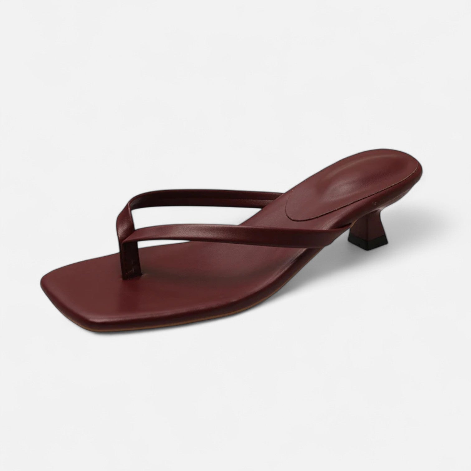 Fiventa | Women’s Street Style Slippers in Sculpted Ivory
