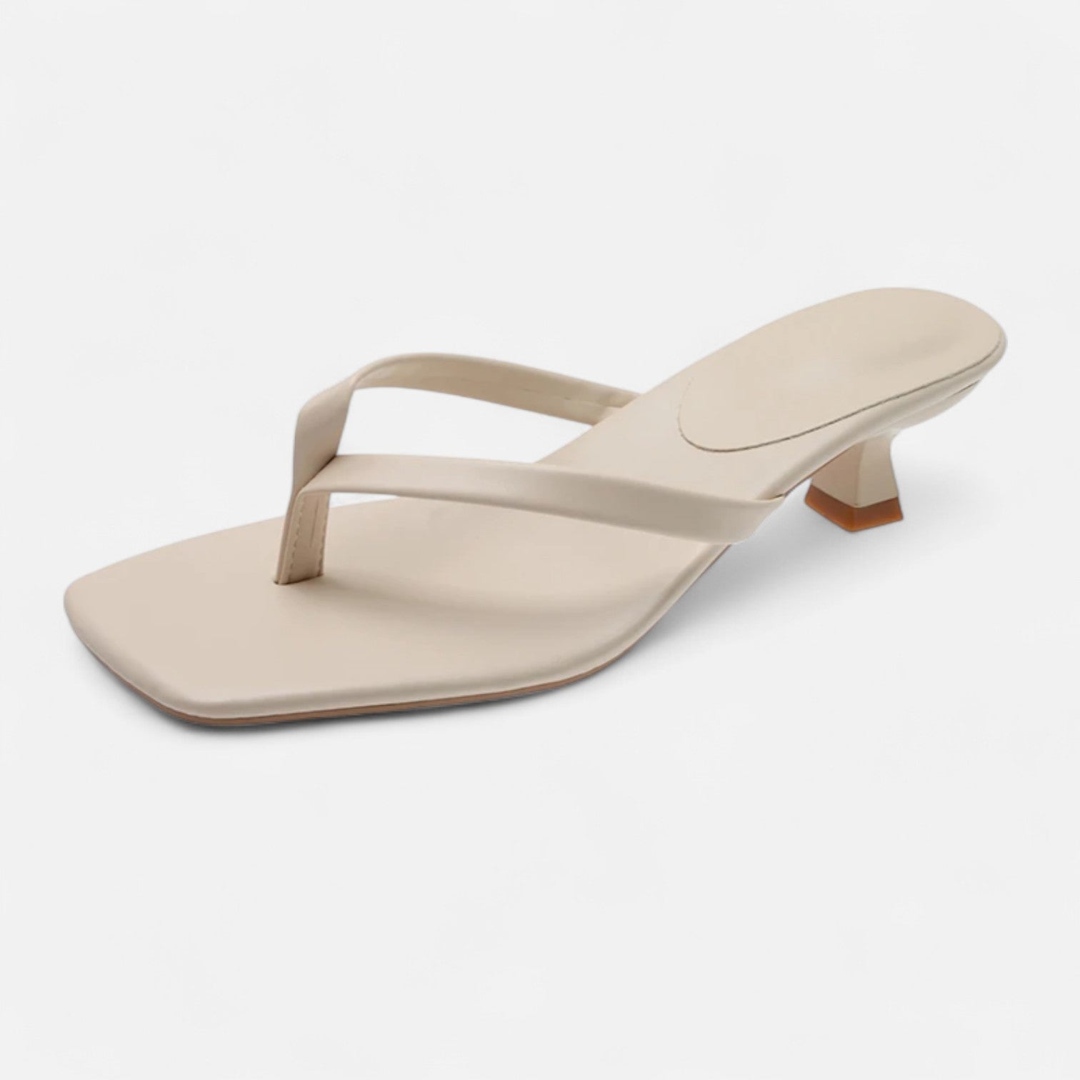 Fiventa | Women’s Street Style Slippers in Sculpted Ivory