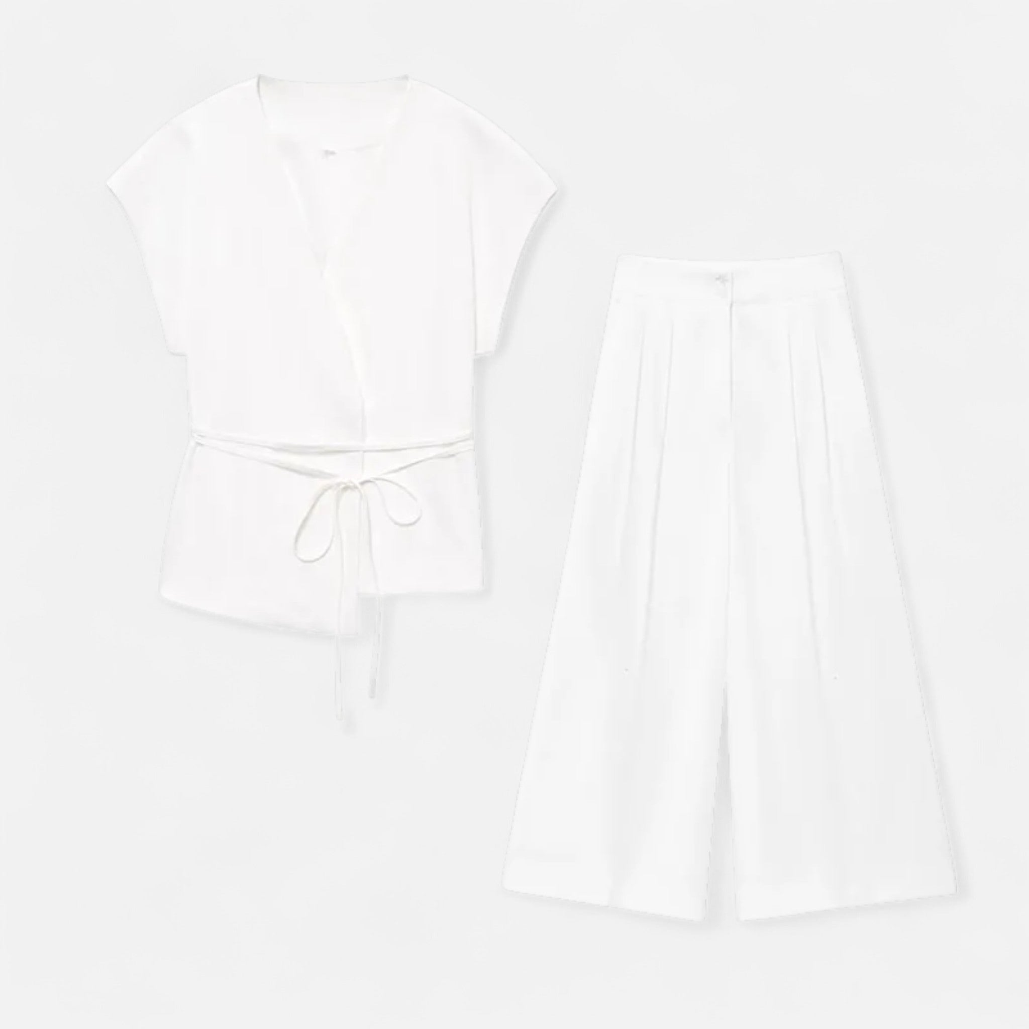 Fiventa | Women’s V-Neck Suit Set with Straight-Leg Trousers